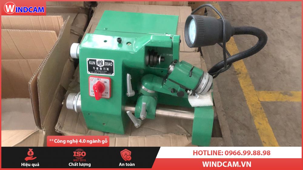 ĐẶC ĐIỂM CỦA MÁY MÀI DAO CNC U1